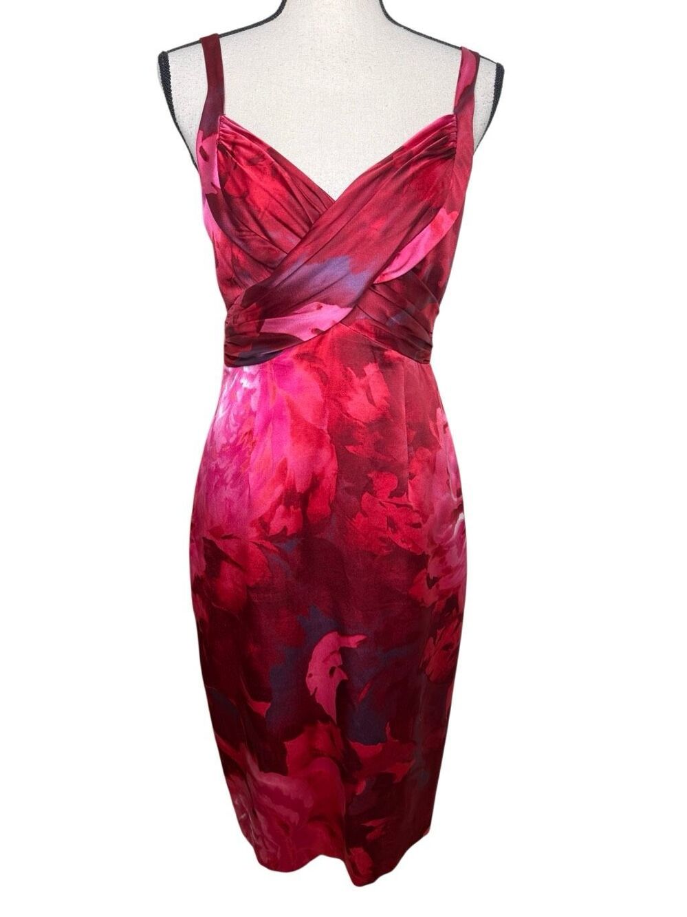 David Meister Dress Ruby Floral Silk Midi Size 6 Dark Romance, Siren Core, Glam